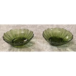 Set of 2 Vintage Green Sunflower Indiana Glass Bowls 6.5” X 2” Anchor Hocking